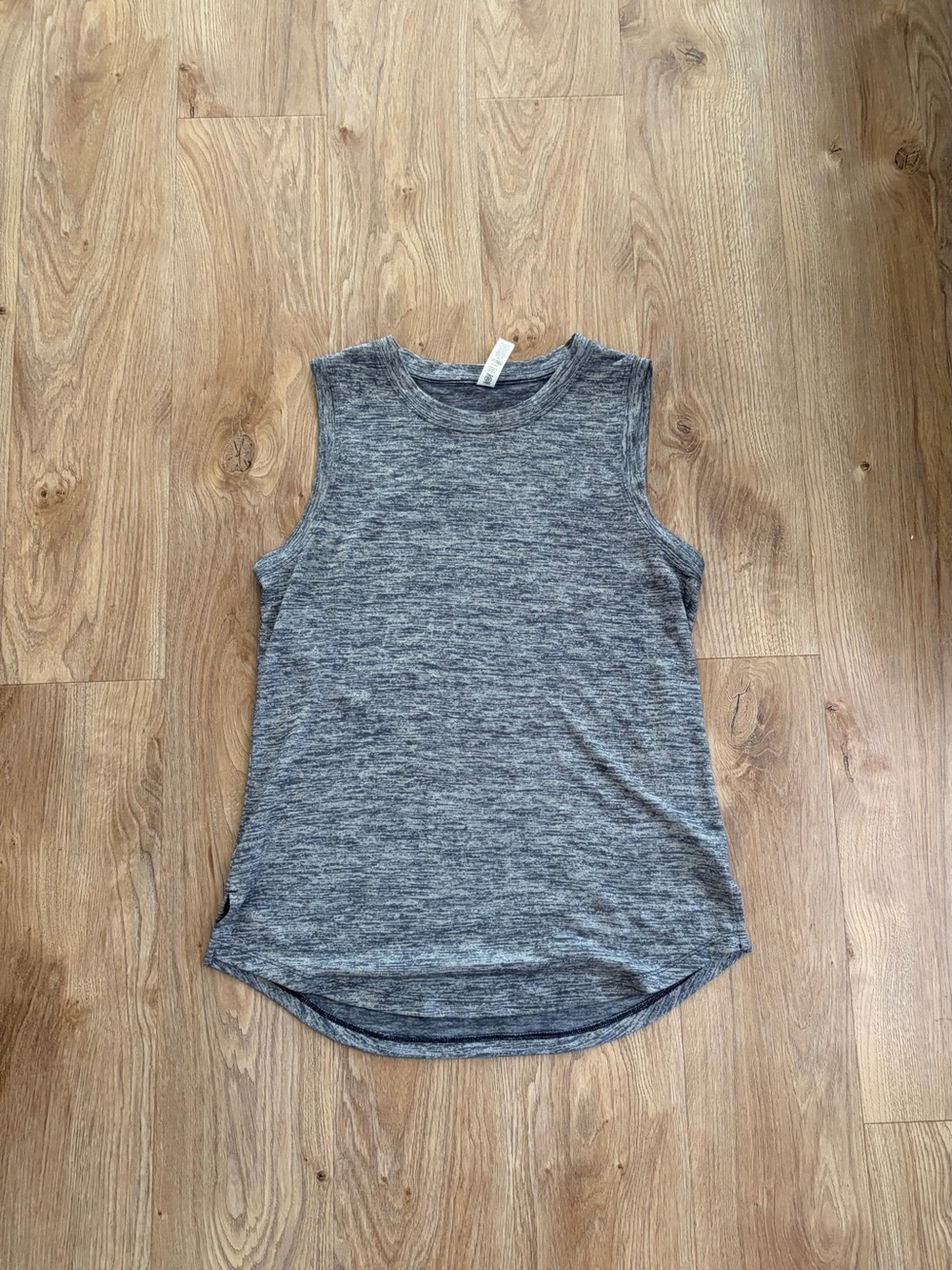 Athleta Women’s Sleeveless Gray Workout Casual Tank Top Small Stretch Like New